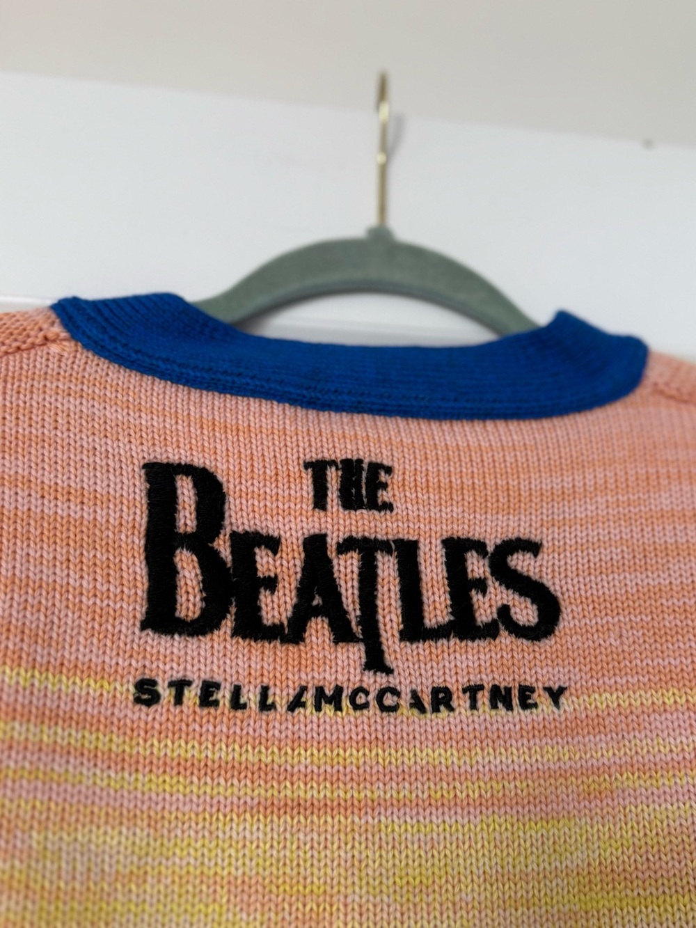 NWOT STELLA MCCARTNEY The Beatles Get Back Cropped Intarsia Cardigan $1,395 M - Picture 9 of 11